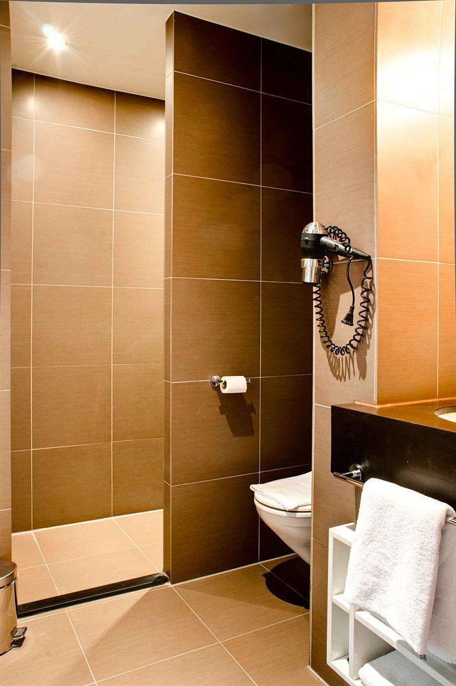 Hotel Court Centre 4*